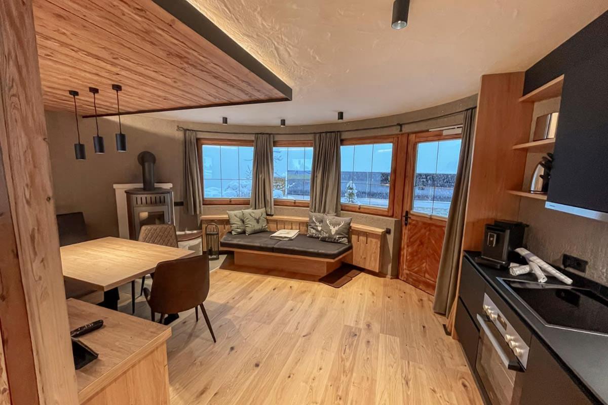 Naturlodge Ladis Ehemals Alpenlodge Alexander Inklusive Sommer Bergbahnticket Εξωτερικό φωτογραφία