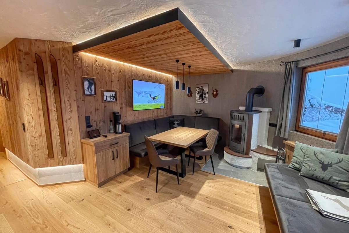 Naturlodge Ladis Ehemals Alpenlodge Alexander Inklusive Sommer Bergbahnticket Εξωτερικό φωτογραφία