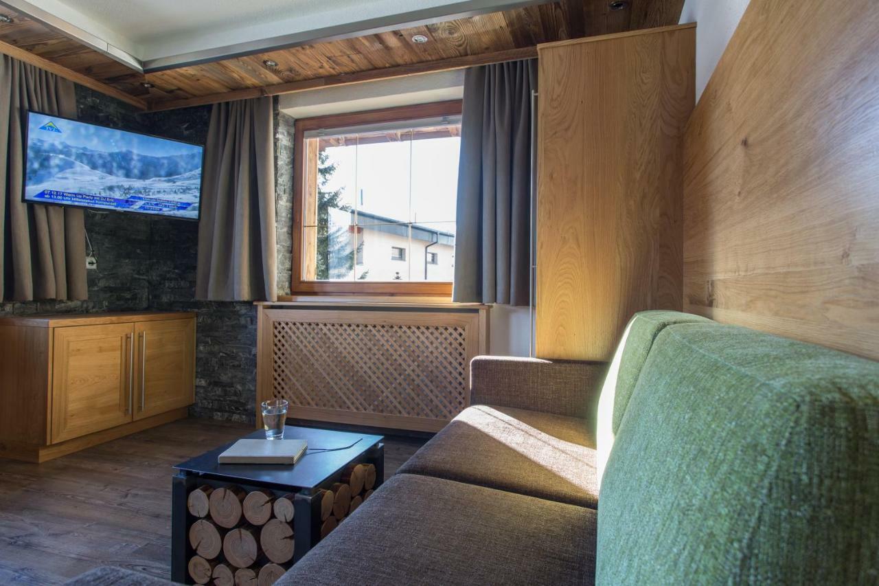 Naturlodge Ladis Ehemals Alpenlodge Alexander Inklusive Sommer Bergbahnticket Εξωτερικό φωτογραφία